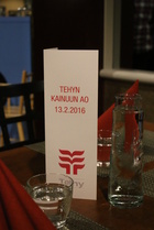 Pöytäkortti kertoo kaiken...